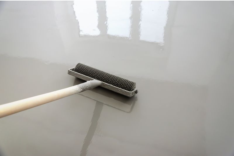 Shiny grey epoxy surface